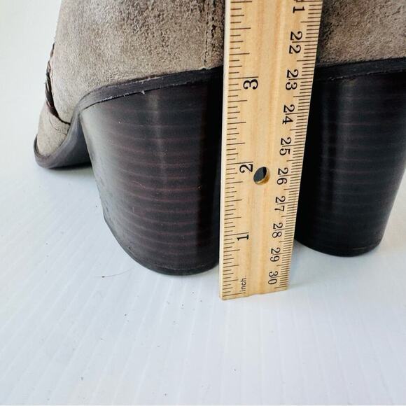 Sofft Wilton pietra grey stacked heeled bootie suede size 11 - Picture 4 of 9